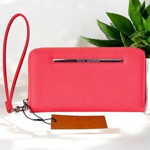 NWT Steve Madden Gorgeous BZIPPY Sunset Coral Pink Zip Al Around Wallet Wristlet